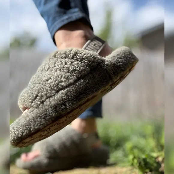 UGG Fluff Yeah Slide Slippers
