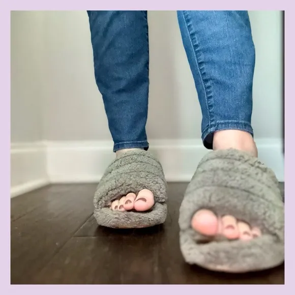 UGG Fluff Yeah Slide Slippers