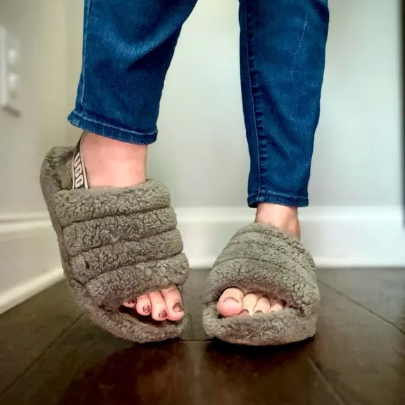 UGG Fluff Yeah Slide Slippers