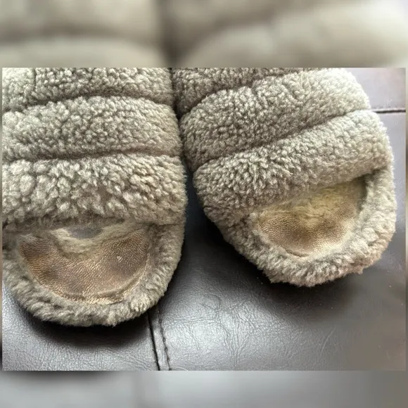 UGG Fluff Yeah Slide Slippers