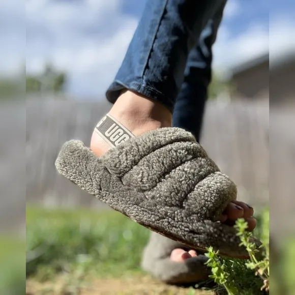 UGG Fluff Yeah Slide Slippers