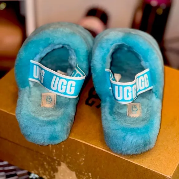 UGG Fluff Yeah Tiffany Blue Slippers RARE COLOR