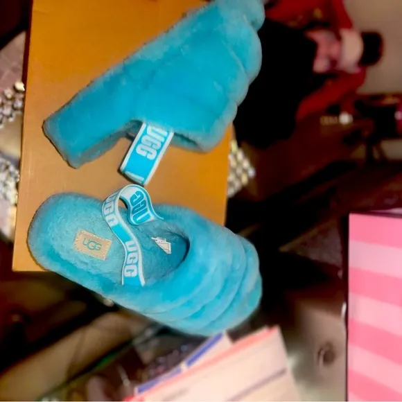 UGG Fluff Yeah Tiffany Blue Slippers RARE COLOR