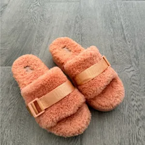 UGG Fluffy Coral Slippers