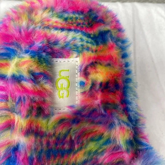 UGG Fluffy Rainbow Slippers with Green Strap, Colorful Slides,pixelate platform