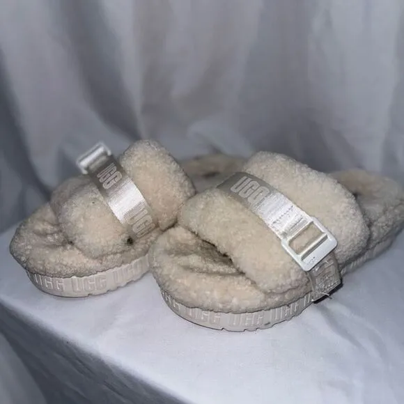 Ugg fluffy platform slippers in cream | Sz 8.5/39