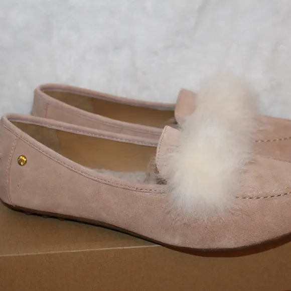 UGG KALEY WISP SLIPPERS ARY LIGHT PINK‎