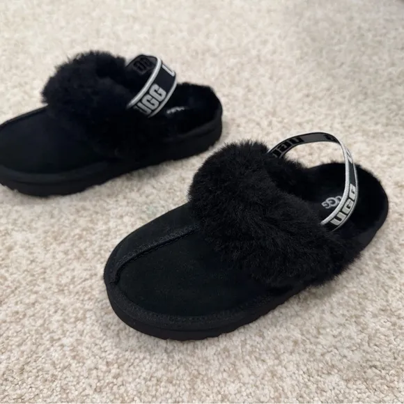 UGG Kids 12 Black Funkette Slippers- New in box