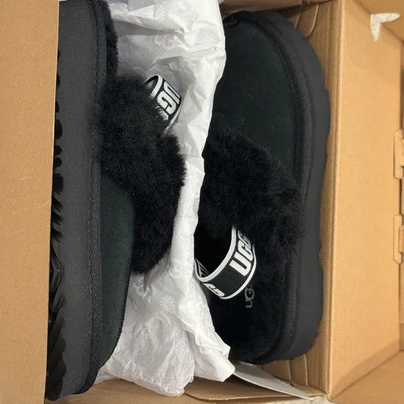 UGG Kids 12 Black Funkette Slippers- New in box