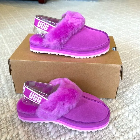 UGG - NWT - Girls Funkette Slipper Fluffy Slippers - Purple Ruby - Size: US 2