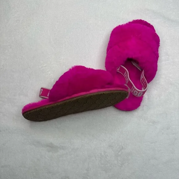 UGG Pink Fluffy Slippers