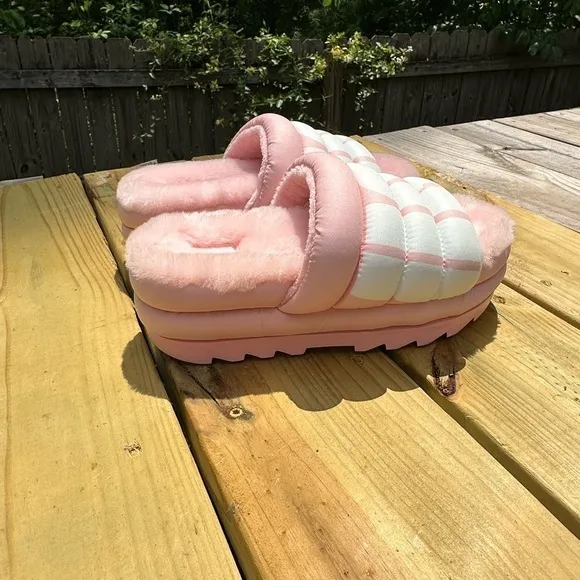 Ugg Puft Maxi Slide Bubblegum Pink Logo Quilted Platform Sandal Slide Slippers