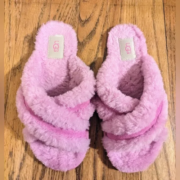 UGG Scuffita House Slippers Fluffy Sheepskin Pink Orchid sz 7