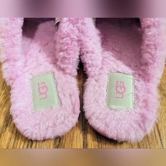 UGG Scuffita House Slippers Fluffy Sheepskin Pink Orchid sz 7