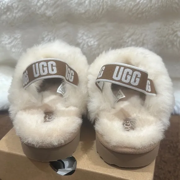 UGG Tan and Cream Sheepskin Funkette Slippers… new condition!