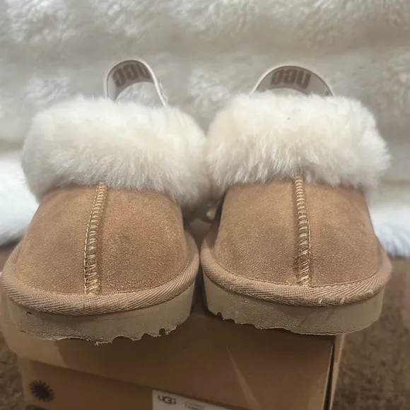 UGG Tan and Cream Sheepskin Funkette Slippers… new condition!