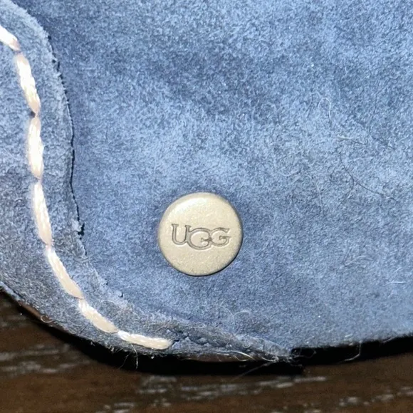 UGG Woman’s Alena Blue Suede Slip on Moccasin Shoe with Fur Lining, Bow Size 11