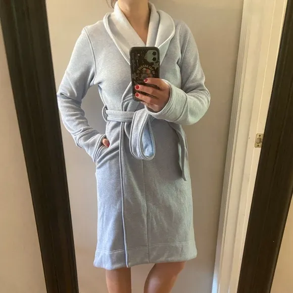 UGG women’s cozy bathrobe