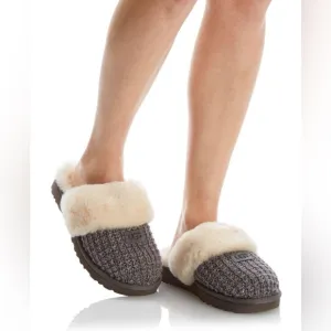 UGG® Women’s Cozy Knit Slipper in Charcoal