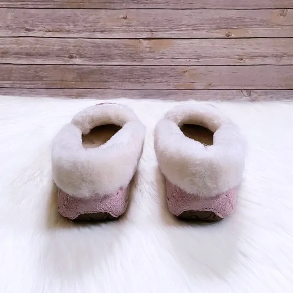UGG Women’s Dakota Spill Seam Moccasin Slippers In Pink Cloud