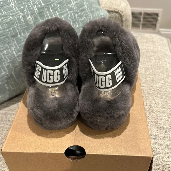 UGG Women's Fluffy Gray Slippers