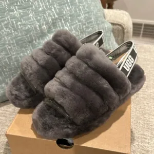 UGG Women's Fluffy Gray Slippers