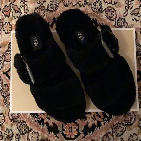 UGG Women's Fuzz Yeah Platform Slippers Slides Sandals Black Size 6 Sheepskin
