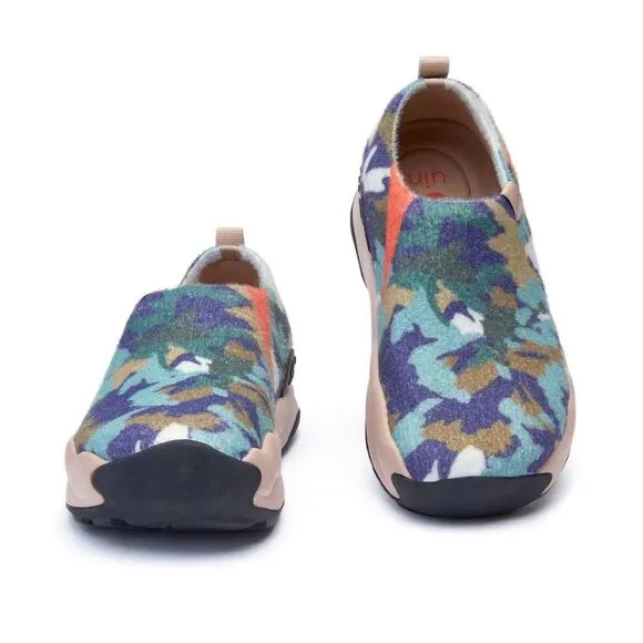 UIN Women's Walking Shoes Slip On Lightweight Shoes (CAMOUFLAGE FLOWERS )