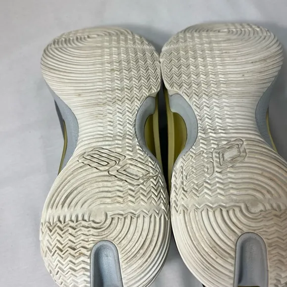 Under Amour Curry 7 Chinese New Year Shoes Size 10