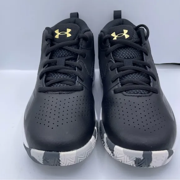 UNDER ARMOUR basketball Lockdown 5 youth sneakers Size 3Y