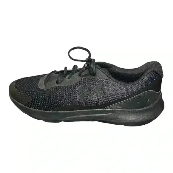 Under Armour Men's Surge 3 Running shoes black, Size 15, LIKE NEW