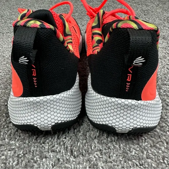Under Armour Steph Curry HOVR Splash 3 Womens Basketball Shoes Sz 12 3026891-800