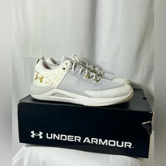UNDER ARMOUR WOMEN'S HOVR BLOCK CITY 3.0 VOLLEYBALL SHOE size 14