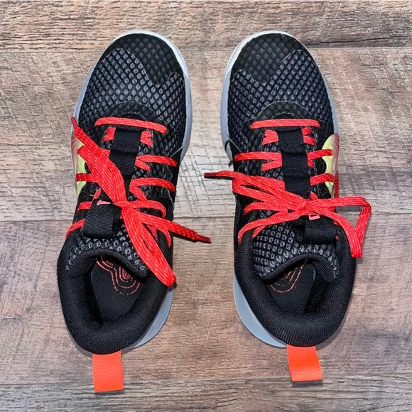 Under Armour Youth Embiid One Shoes