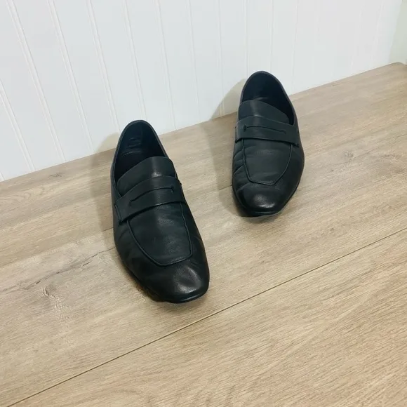 Use Zegna L'Asola Leather Penny Loafers size 11 no box