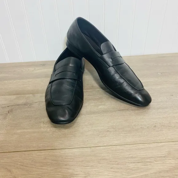 Use Zegna L'Asola Leather Penny Loafers size 11 no box