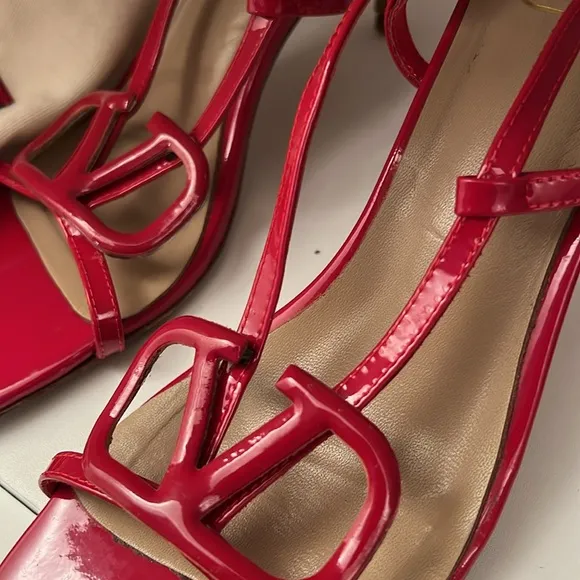 Valentino Sandals 9US 40EU