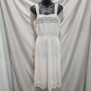 Van Raalte Vintage 60s Light Pink Lace Trim Lingerie Slip Dress Nightgown