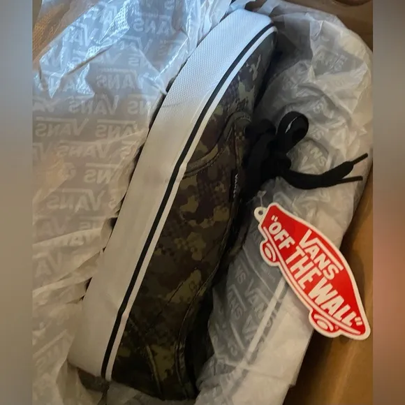Vans Atwood Mixed Camo, 7Y, NIB