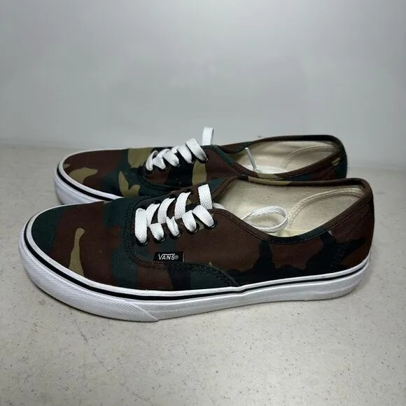 VANS Authentic Camo Sneakers Sz 7Men's Skateboarding Shoes