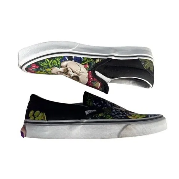 VANS Classic Slip On Fruit Skull Black White Shoes Men's Size 8 New W/Out Box