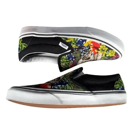 VANS Classic Slip On Fruit Skull Black White Shoes Men's Size 8 New W/Out Box