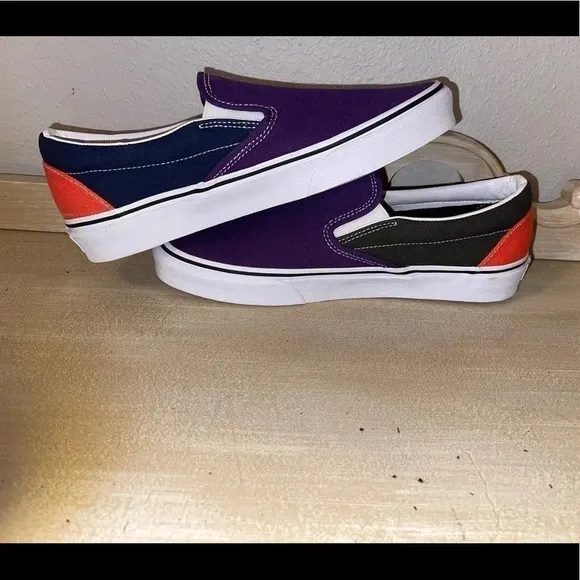 VANS Classic Slip-On shoes. Mix and Match multicolored color-block design.