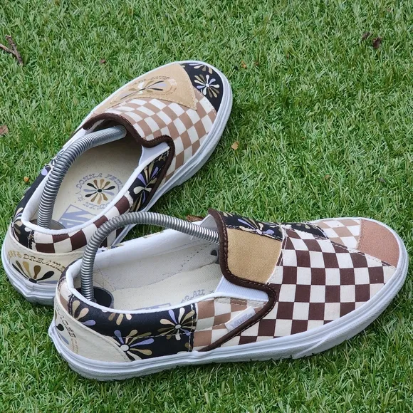 VANS CLASSIC - Women's Sneakers - SIZE 7.5