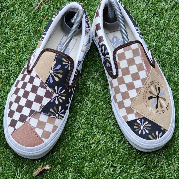 VANS CLASSIC - Women's Sneakers - SIZE 7.5