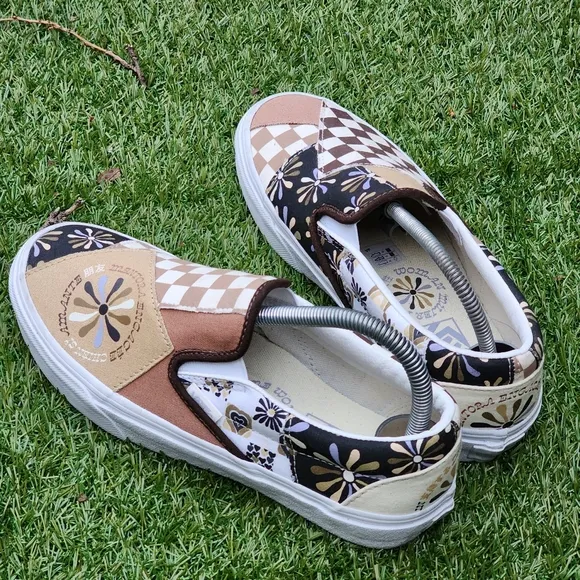VANS CLASSIC - Women's Sneakers - SIZE 7.5