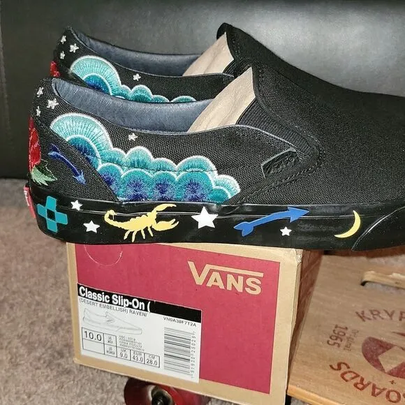Vans Desert Embellish Shoes Black Classic Slip On Rare New Size M 10 W 11.5