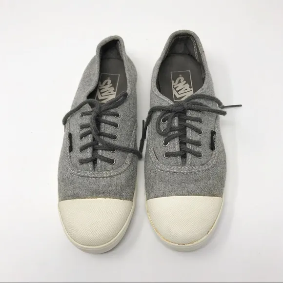Vans Grey Flannel Rubber Toe Lace Up Sneakers Sz 8