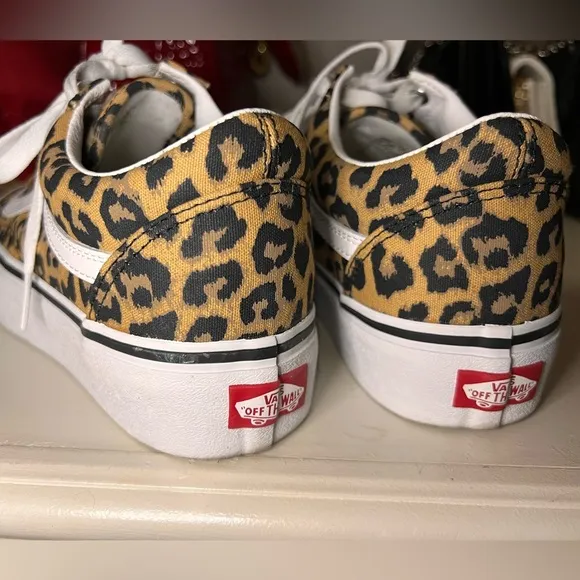 Vans ladies’ shoes