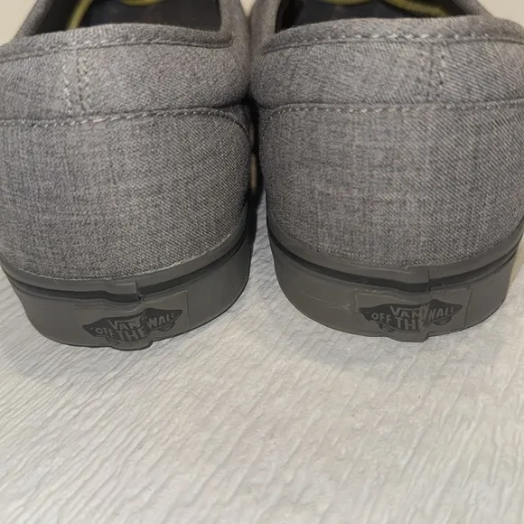 Vans Men's Gray Sneakers with Yellow Laces Size 11